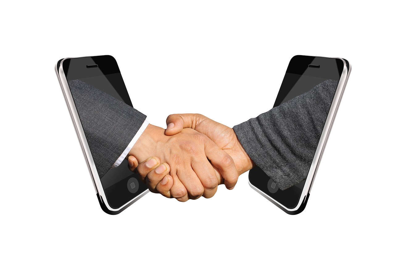 shaking hands, handshake, arrangement, contract, hands, smartphone, digital, online, de, collaboration, agreement, together, friendship, man, binding, compatible, business, businessman, liability, shaking hands, handshake, handshake, handshake, handshake, handshake, contract, contract